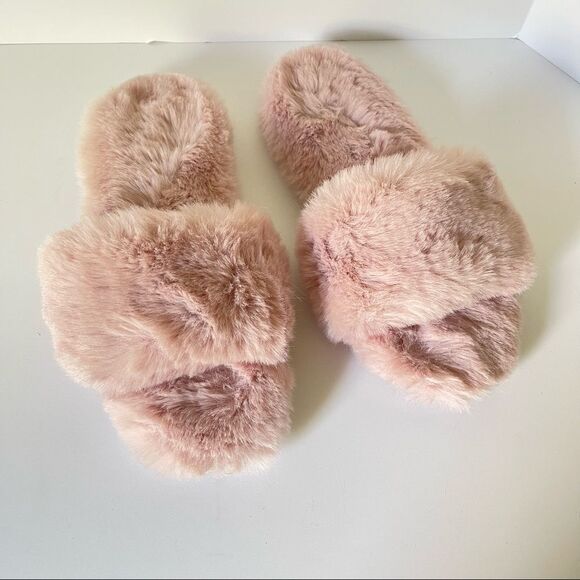 J.Crew Fuzzy Slide Slippers NWOT - Picture 1 of 3